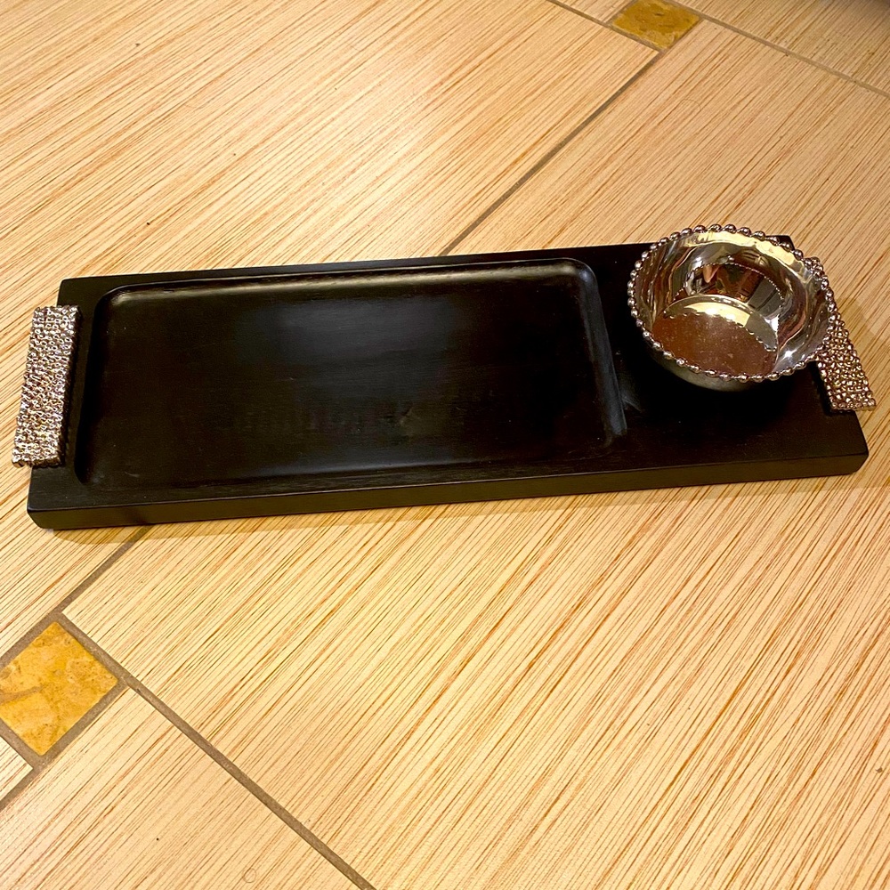 Michael Aram Serving Tray w/chrome Bowl